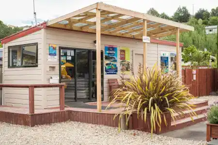 Nelson City Top 10 Holiday Park - 0