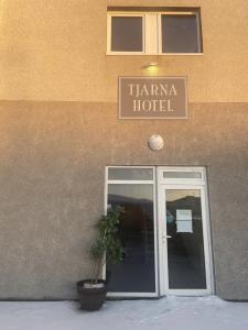 Tjarna - 0