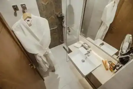 La Quinta by Wyndham Batumi - 13