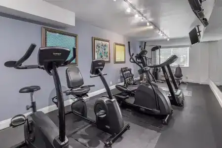 Best Western Palm Beach Lakes - 23