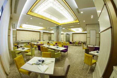 Golden Palace Resort & Spa GL - 18