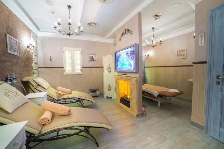 Carlsbad Plaza Medical Spa & Wellness - 15