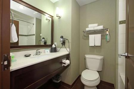 Best Western Pacific Inn - 52