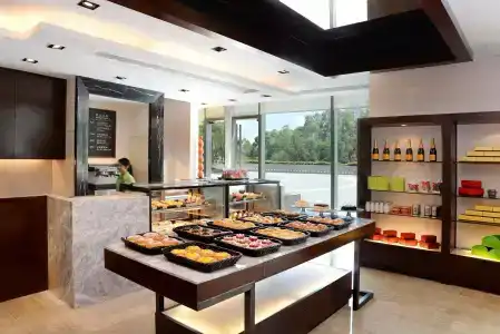 Hyatt Regency, Sha Tin - 9