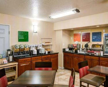 Comfort Inn - 22