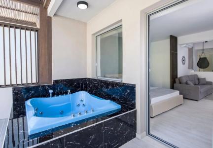 xSuites - 28