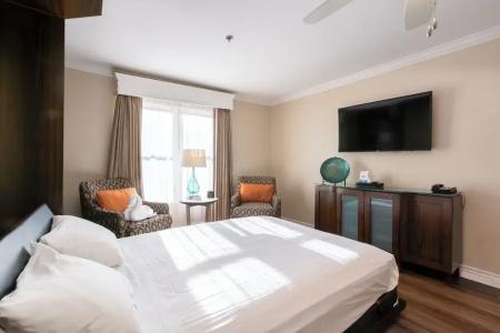 Coronado Beach Resort - 102