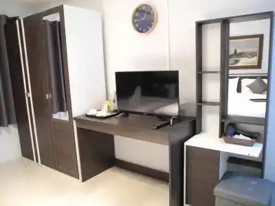 Bann Tawan Hostel & Spa - 2