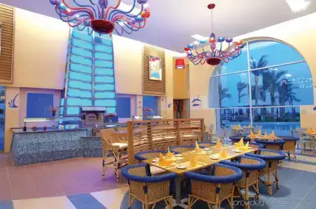 Grand Rotana Resort & Spa - 17