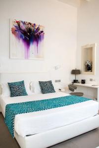 Caportigia Boutique - 135