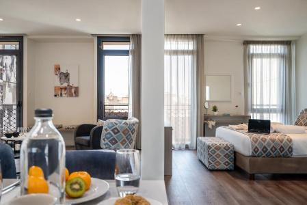 Urban Nest - Suites & - 24