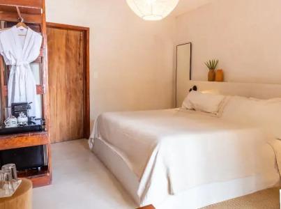 Dune Boutique located at the party zone - 33