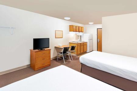 WoodSpring Suites - 16