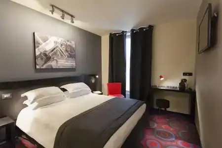 Helussi Hôtel - 93