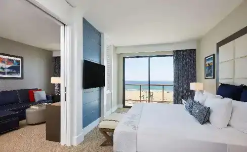 The Waterfront Beach Resort, A Hilton - 150