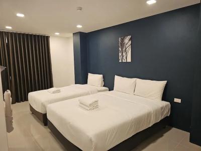 Sleepstation at Pratunam - 241