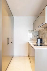 Blue Carpet Luxury Suites - 267