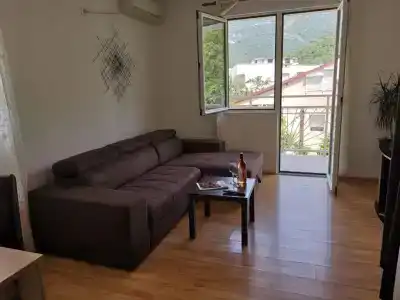 Nikčević - 4