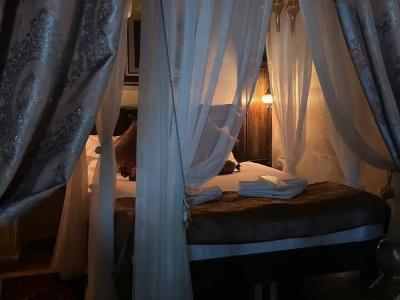 Heritage Cave Inn - 101