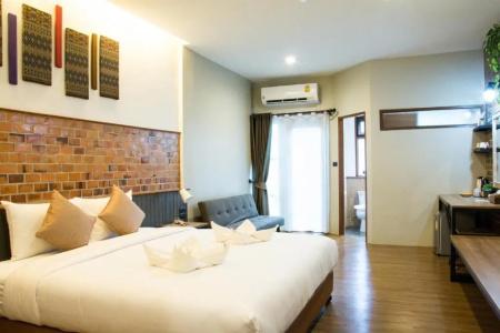 Old City Wall Inn - 221