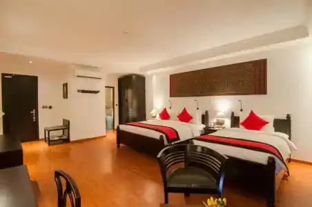 La Rose Suites - 130