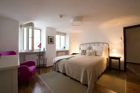Burgblickhotel - 1
