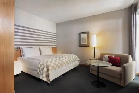 Holiday Inn City, An Ihg - 127