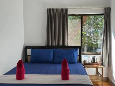 Happy Elephant Guesthouse - 25