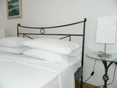 Pink Inn - 87