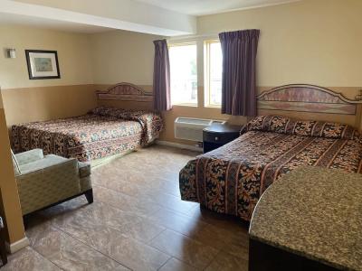Sea Palace Inn - 56