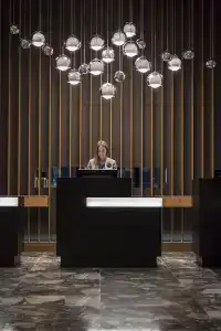 Courtyard by Marriott Brno - 26