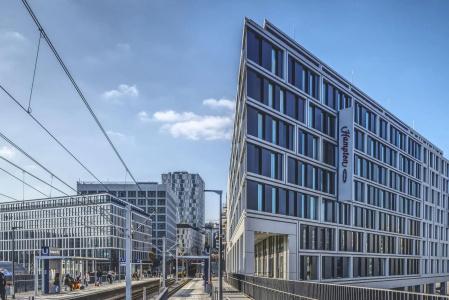 Hampton by Hilton Stuttgart City Centre - 0
