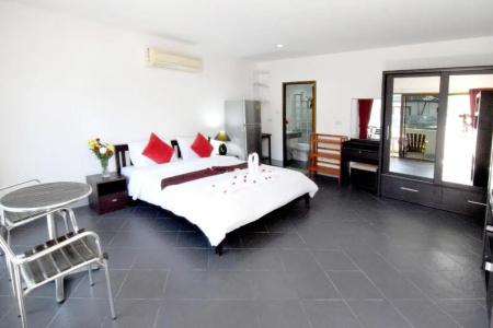 Deng's kamala beach Guesthouse - 42
