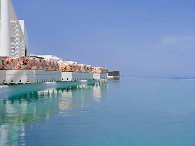 Cresanto Luxury Suites - 15