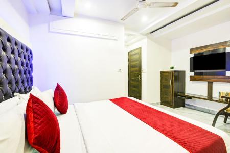 Saffron Inn - 31