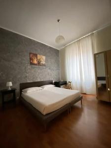 The Place In Rome - 93