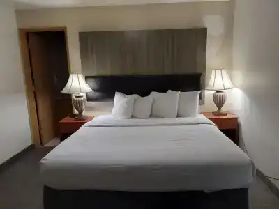 Inn - 20