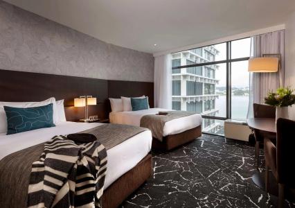 Rydges - 72