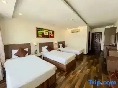 Quoc Cuong Center - 39