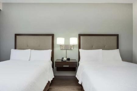 Hampton Inn & Suites Miami Wynwood Design District, Fl - 32