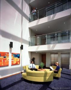 Holiday Inn London West, An Ihg - 0