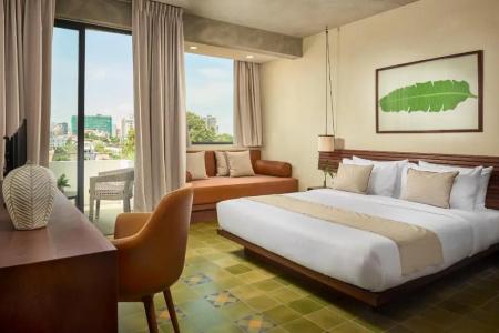 Penh House - 60