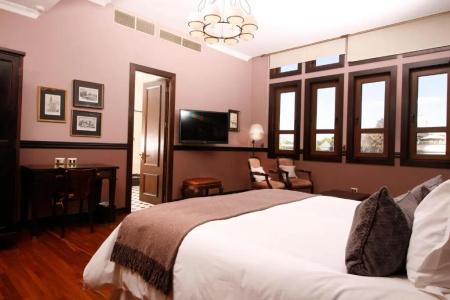 Boutique Castillo Rojo - 184