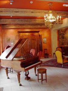 Hôtel Du Théâtre - 10