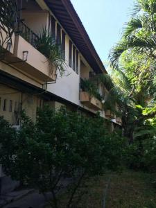 Fat Yogi Cottages - 0
