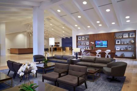 Hilton/Meadowvale - 16