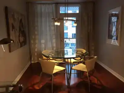 ApartHotelMontreal by Les Terrasses Saint Urbain 2225I2 - 16