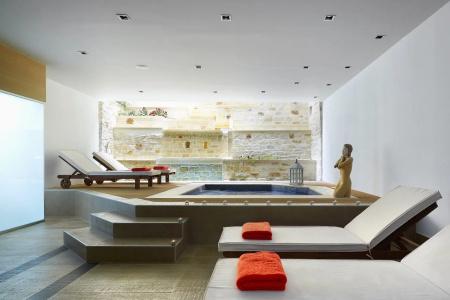 Macaris Suites & Spa - 33
