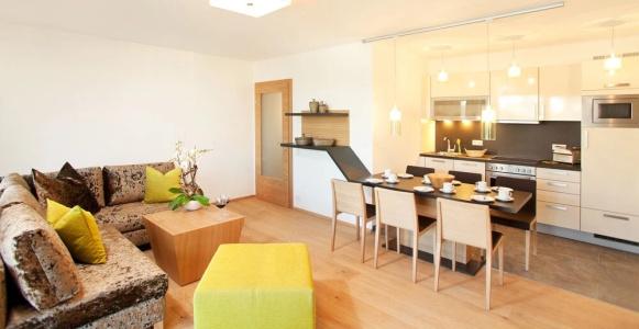 Lederer's living - 119