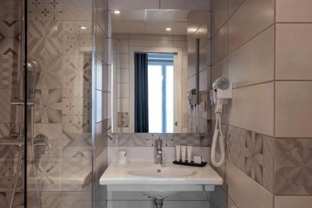Hôtel Saint Martin Bastille - 71